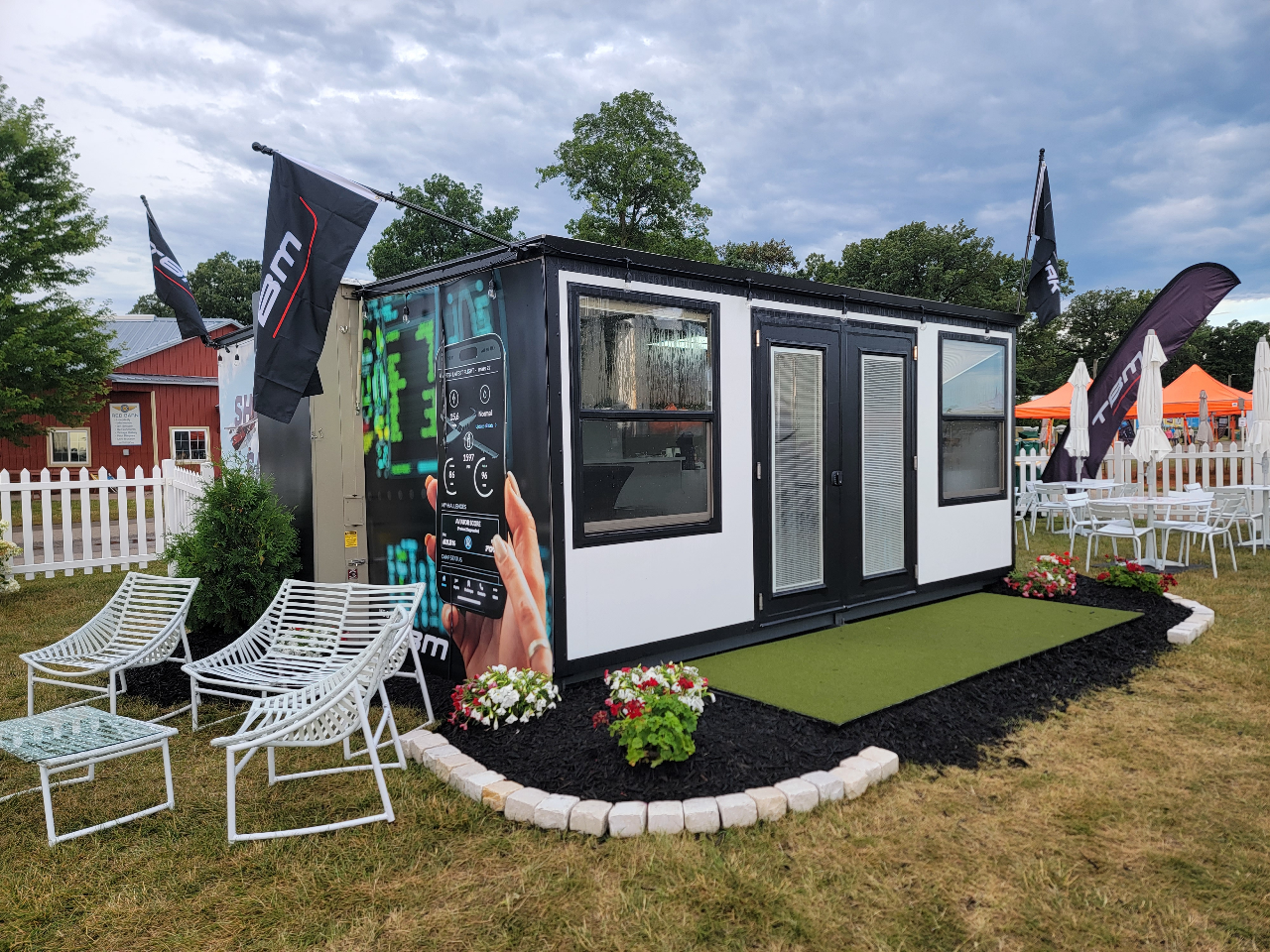 Daher Exhibit Operations Center at Oshkosh Diamond Level Service